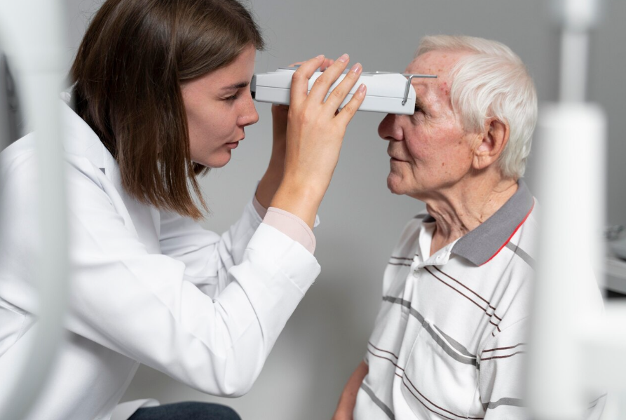 Malattia retinica familiare da macroaneurisma arterioso